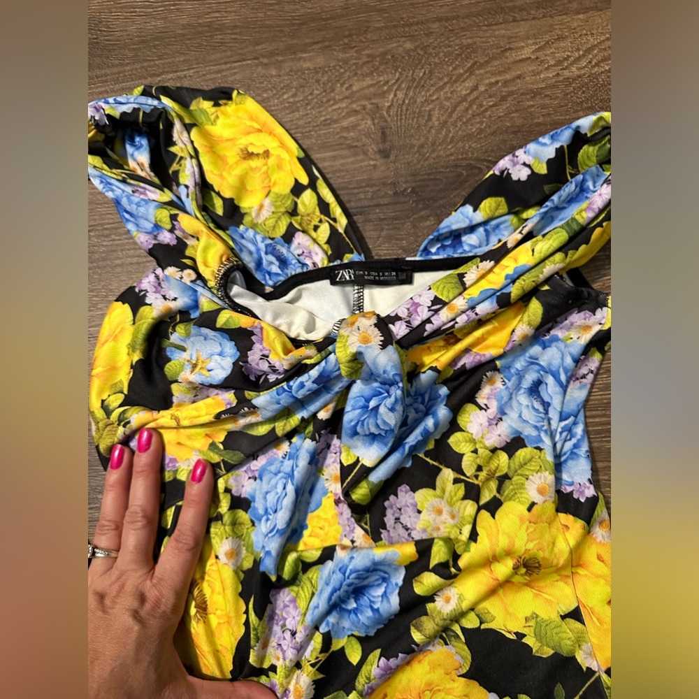 Zara Printed Bodysuit with Bow Size: small floral bright body suit - Picture 11 of 12